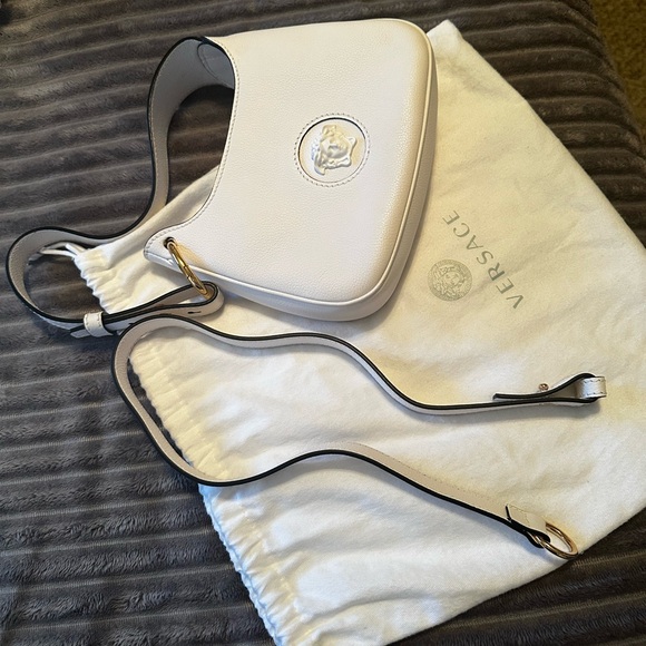 Versace women’s purse with additional strap to make cross body - Picture 3 of 8